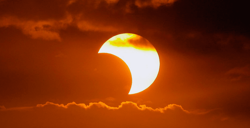 Eclipse solar