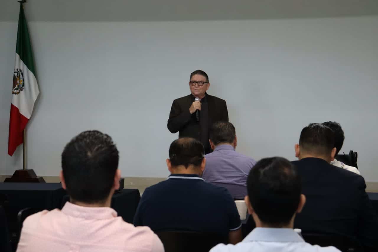 El integrante de la Comisión Estatal para el Acceso a la Información Pública