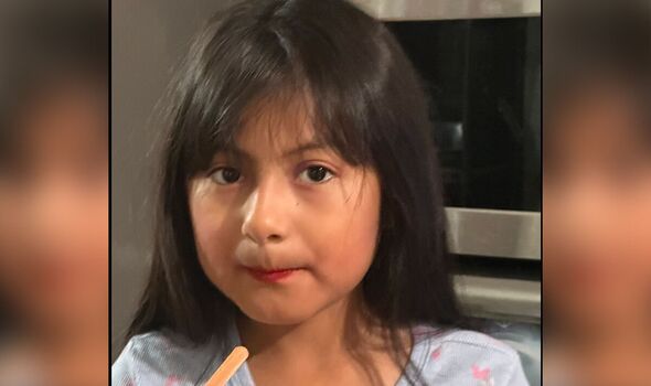 Enfermedad provoca amputación de extremidades a niña en Arizona