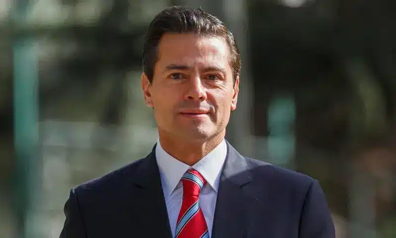 Enrique Peña Nieto estaría saliendo con una mujer originaria de Lituania