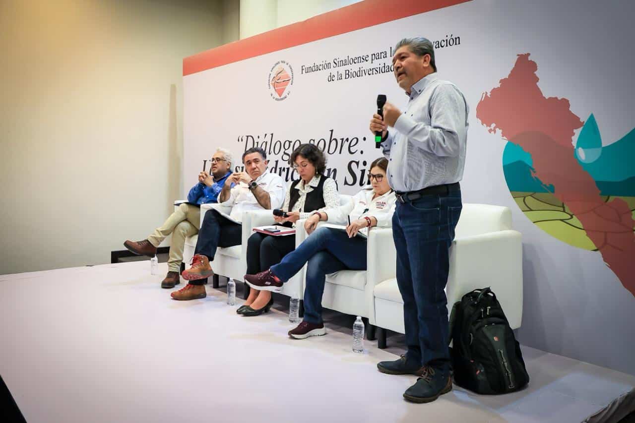 Los candidatos al Senado por Morena, Imelda Castro y Enrique Inzunza, presentes en el foro “Diálogo sobre la Crisis Hídrica en Sinaloa”