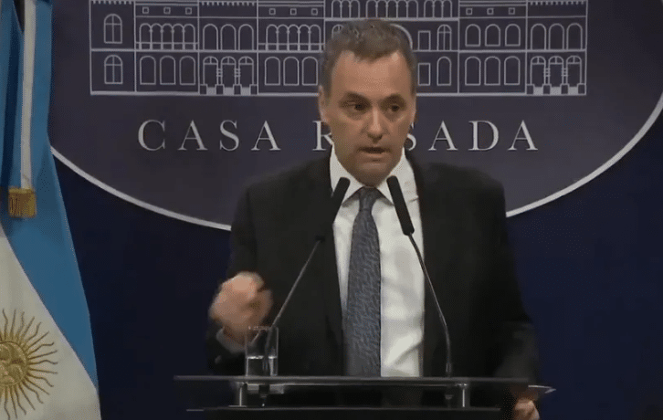 Argentina descontará el día a empleadas que no laboren por el 8M