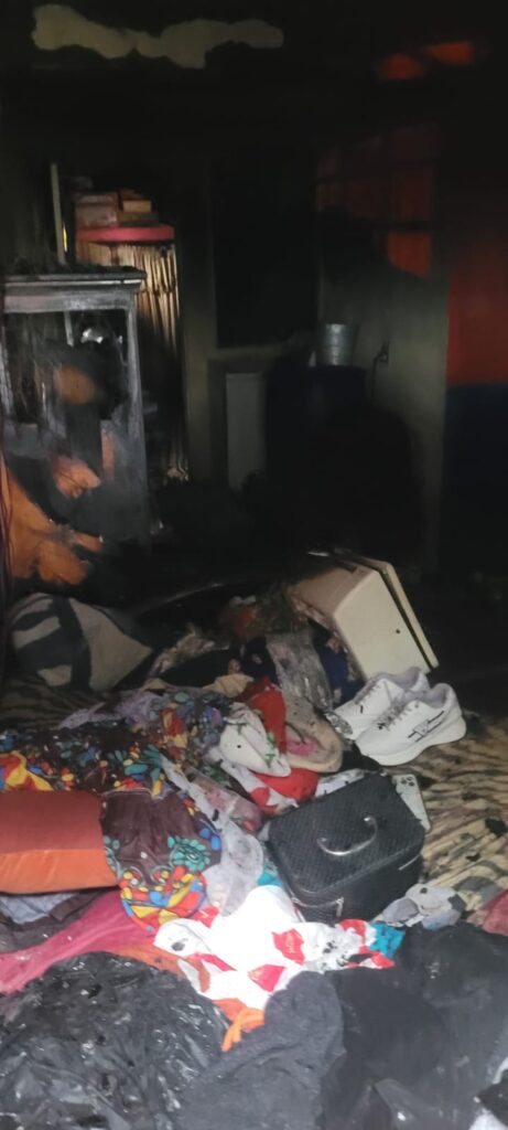 Cosas que se quemaron en una casa en La Cruz de Elota