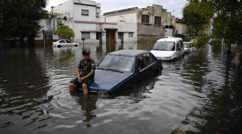 Inundaciones en Argentina dejan al menos un fallecido