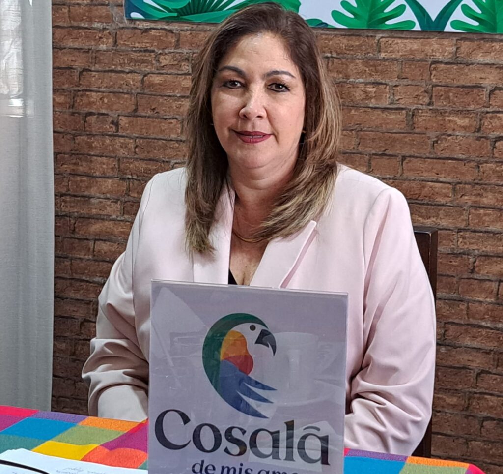 Iris María Osorio Porras, presidenta de la Promotora Turística y Cultural de Cosalá Asociación Civil