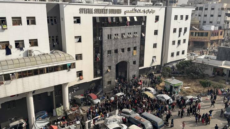 Israel vuele a atacar hospital en Gaza, tras presencia de terroristas de Hamás