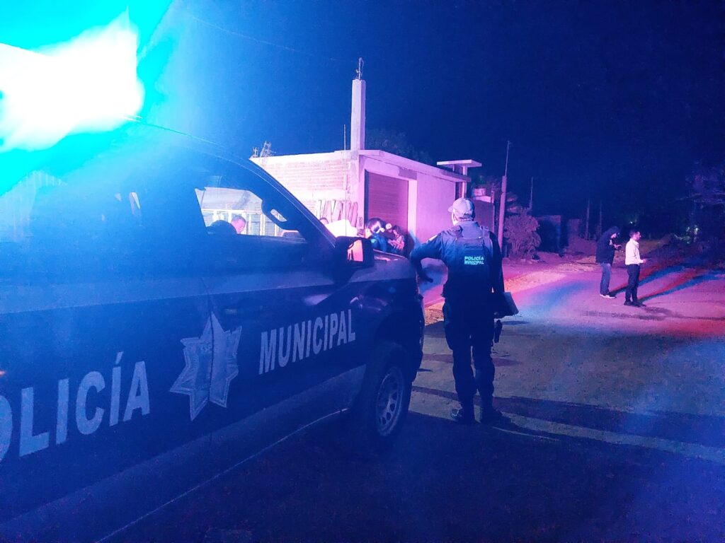 Patrulla y elementos de la Policía Municipal de Culiacán