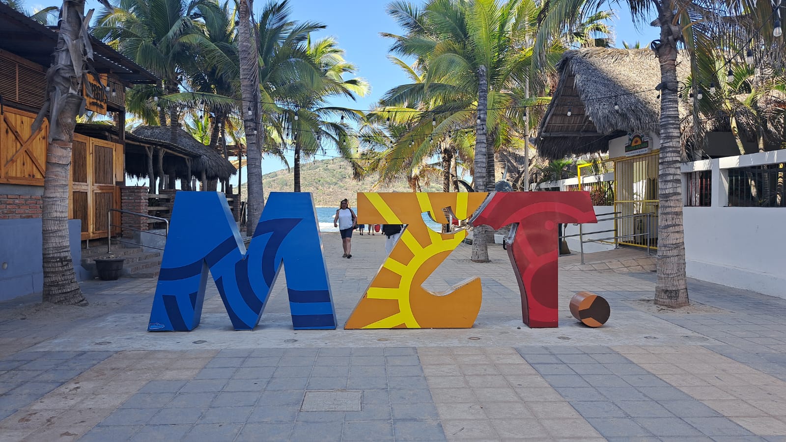 Letras de Mazatlán abreviadas
