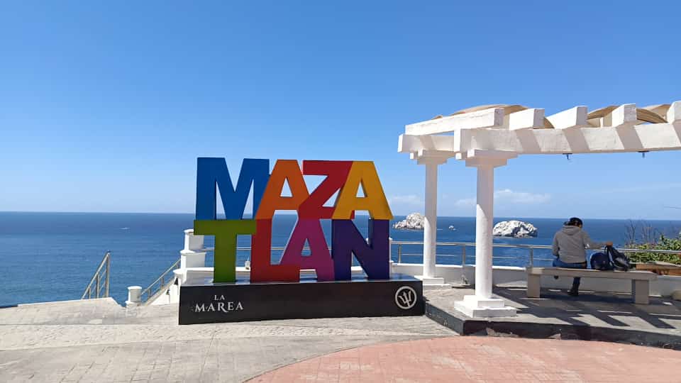 Letras de Mazatlán en La Marea
