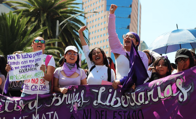 Confirman asistencia de 180 mil mujeres a la marcha del 8M en CDMX