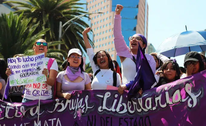 Confirman asistencia de 180 mil mujeres a la marcha del 8M en CDMX