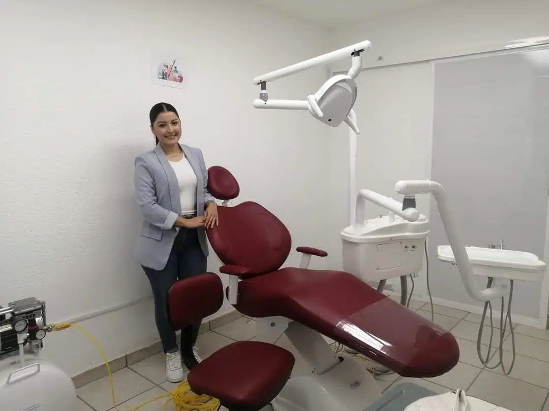Escuela Secundaria número 28 de Guasave inaugura consultorio dental