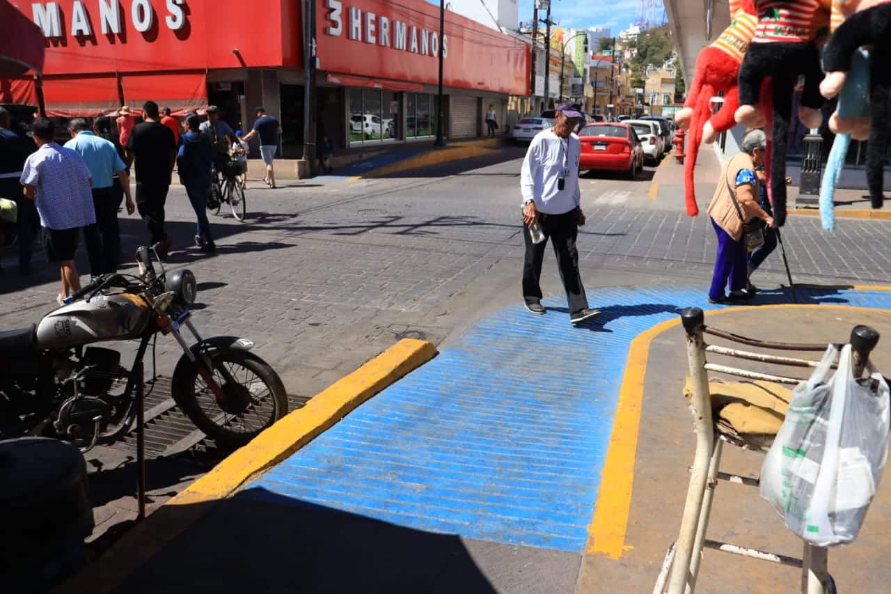 Rampas en el Mercado Pino Suárez de Mazatlán