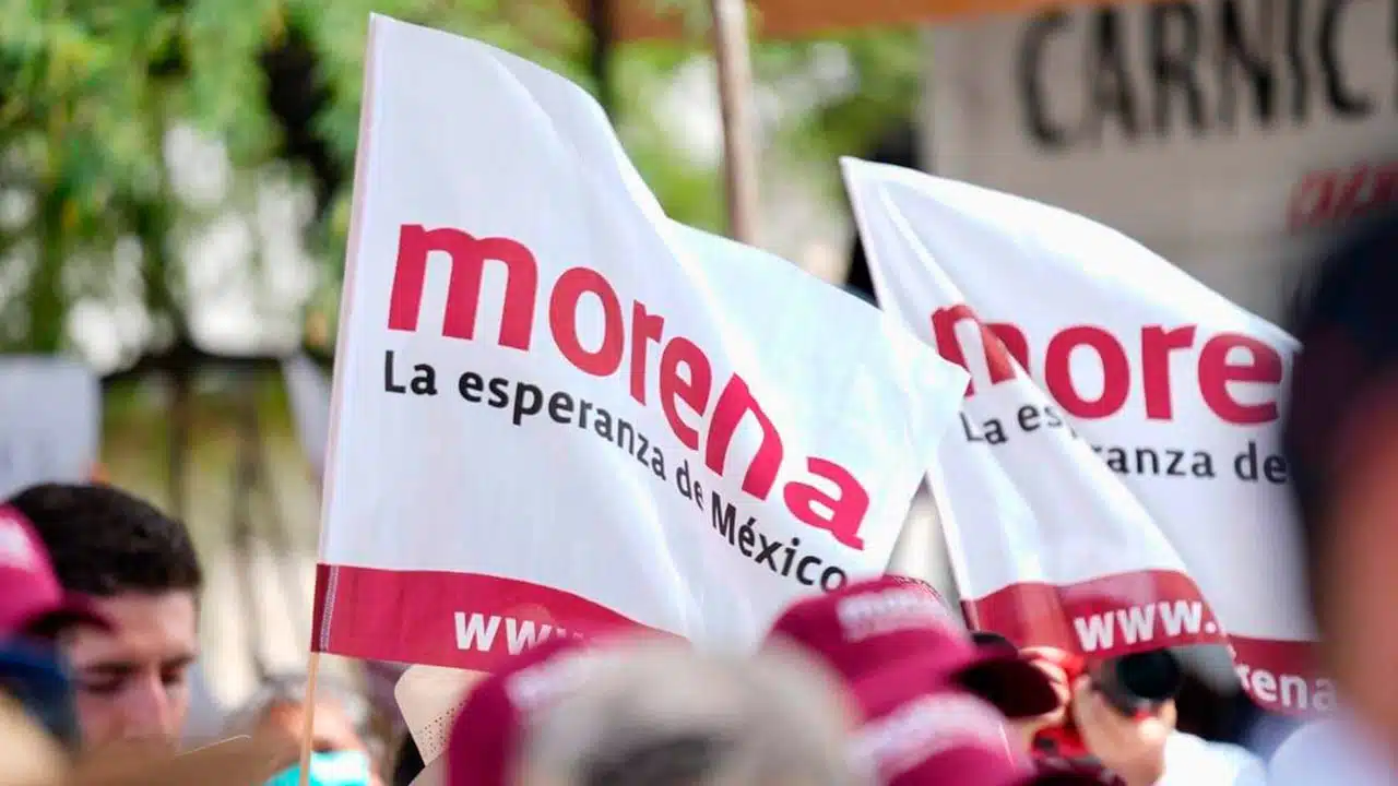 Banderas del partido de Morena