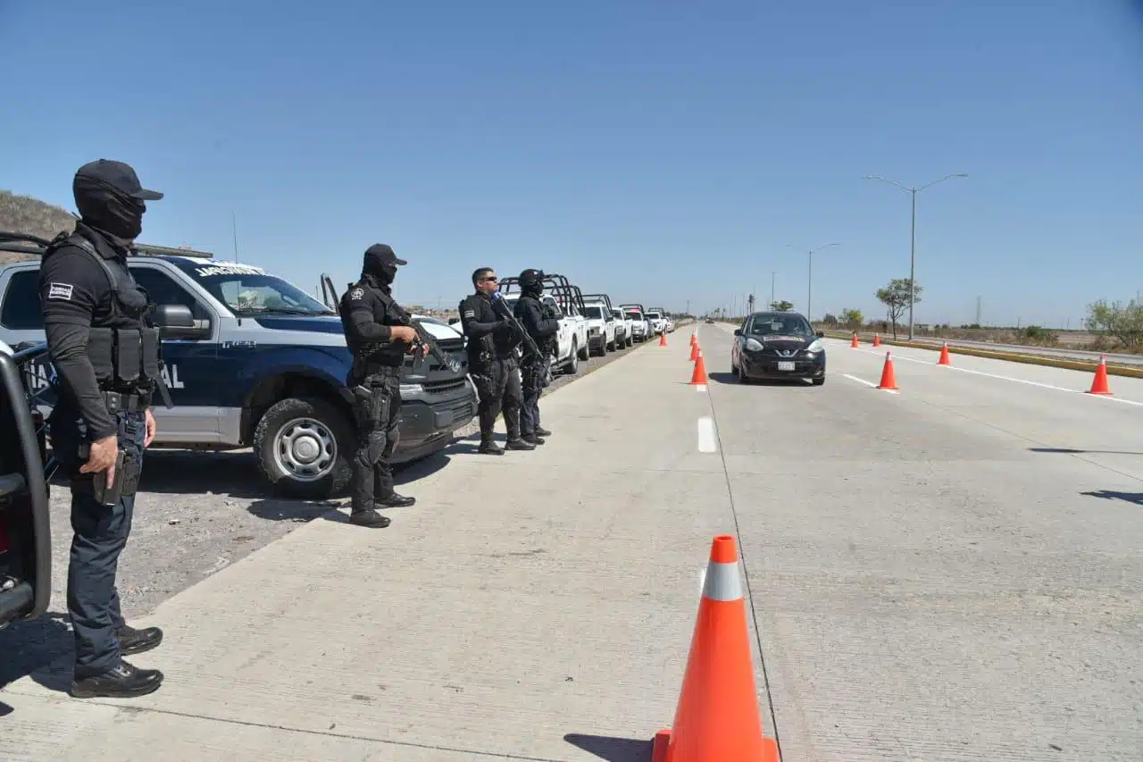 Operativo por semana santa en Ahome.