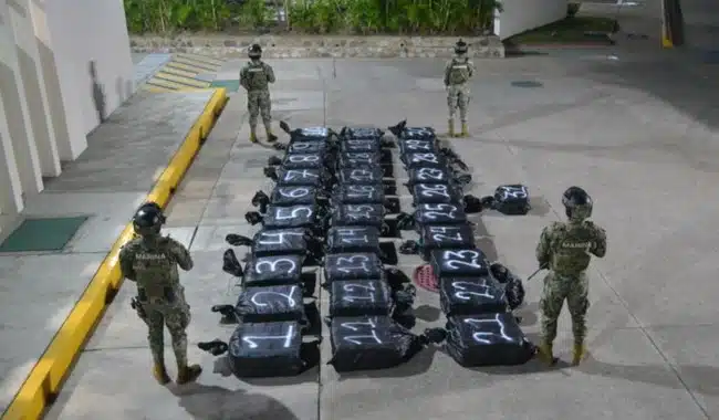 Paquetes de cocaína asegurada