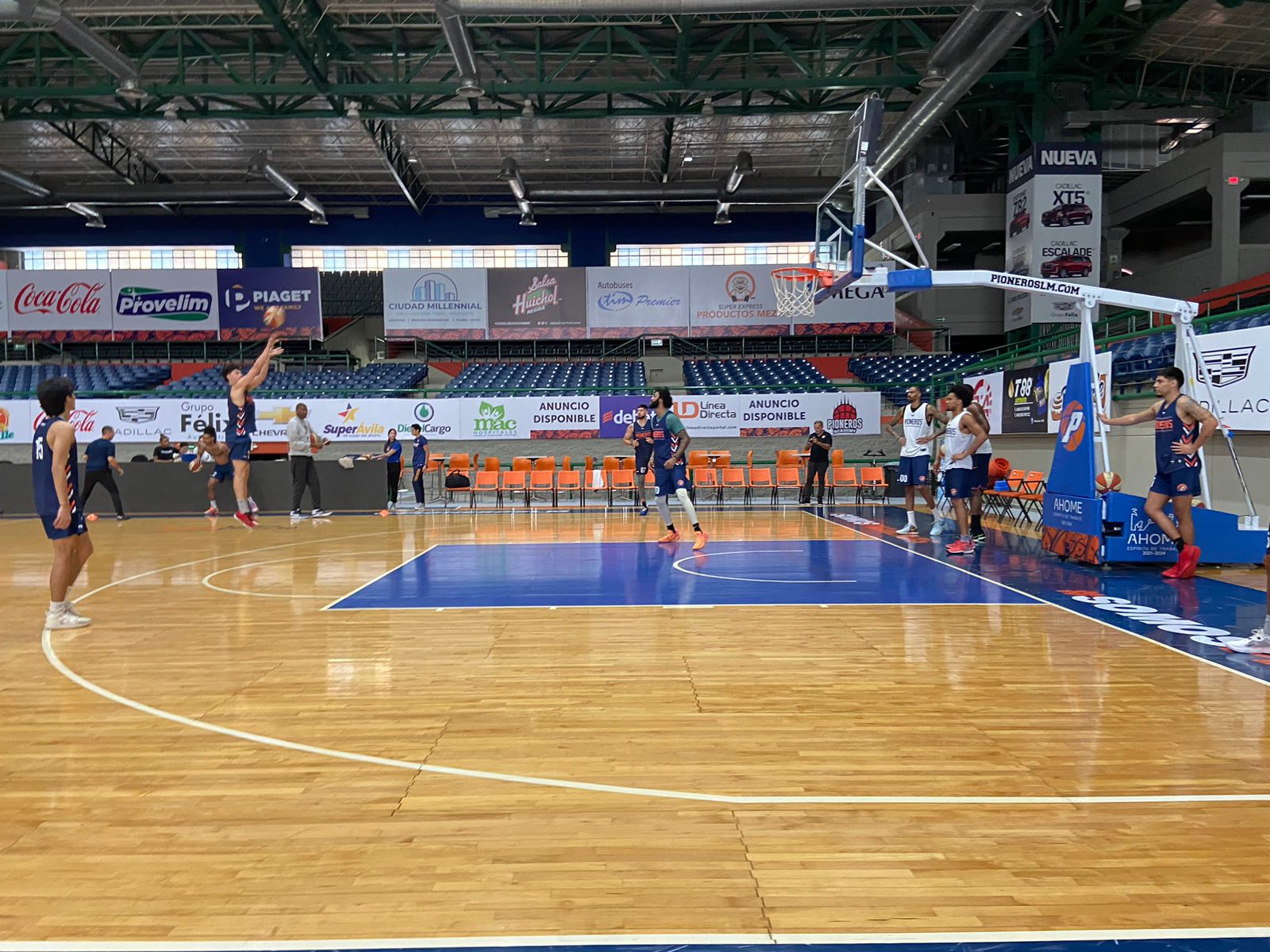 Pioneros de Los Mochis sostuvo entrenamientos en el CUM antes de viajar a Guaymas