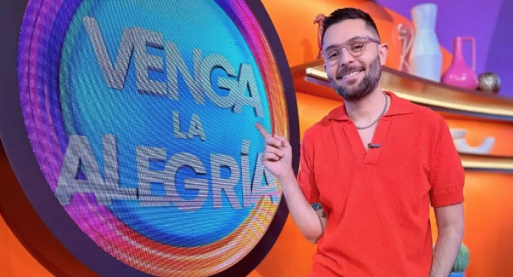 VIDEO: Con una emotiva bienvenida, así regresa Ricardo Casares a “Venga la  Alegría” | Línea Directa