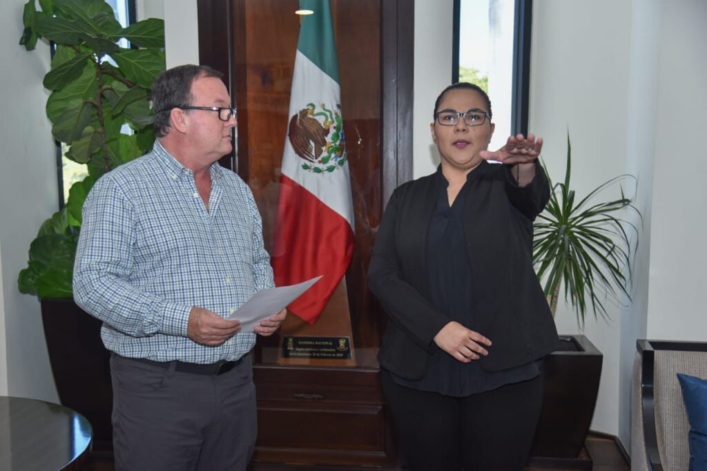 Salida Guadalupe Germán Jiménez nueva directora de Bienestar Social Ahome.