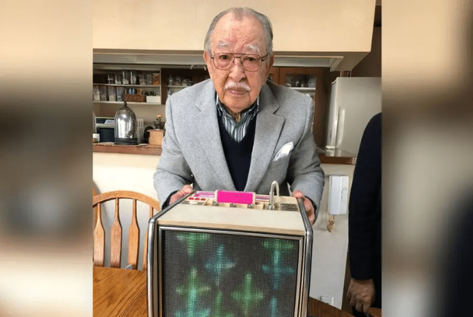 Fallece Shigeichi Negishi, inventor del karaoke