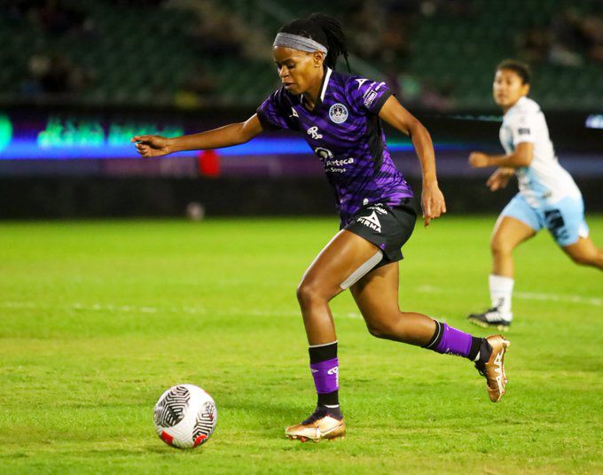 Sinoxolo Cesane en Mazatlán Femenil