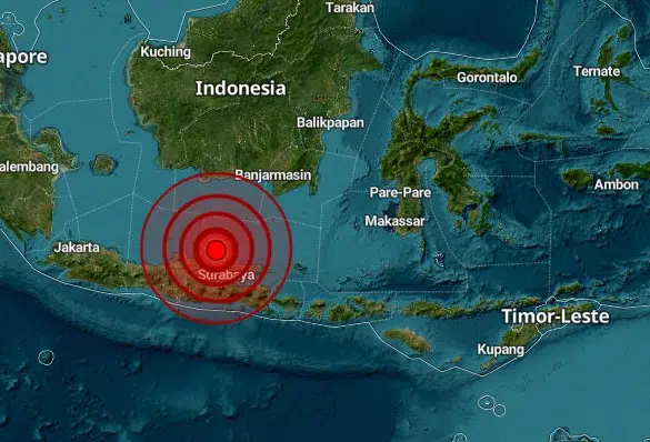 Terremoto de 6.4 grados sacude a Indonesia