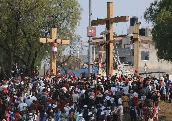 Confirman un millón 385 mil asistentes al viacrucis en Iztapalapa