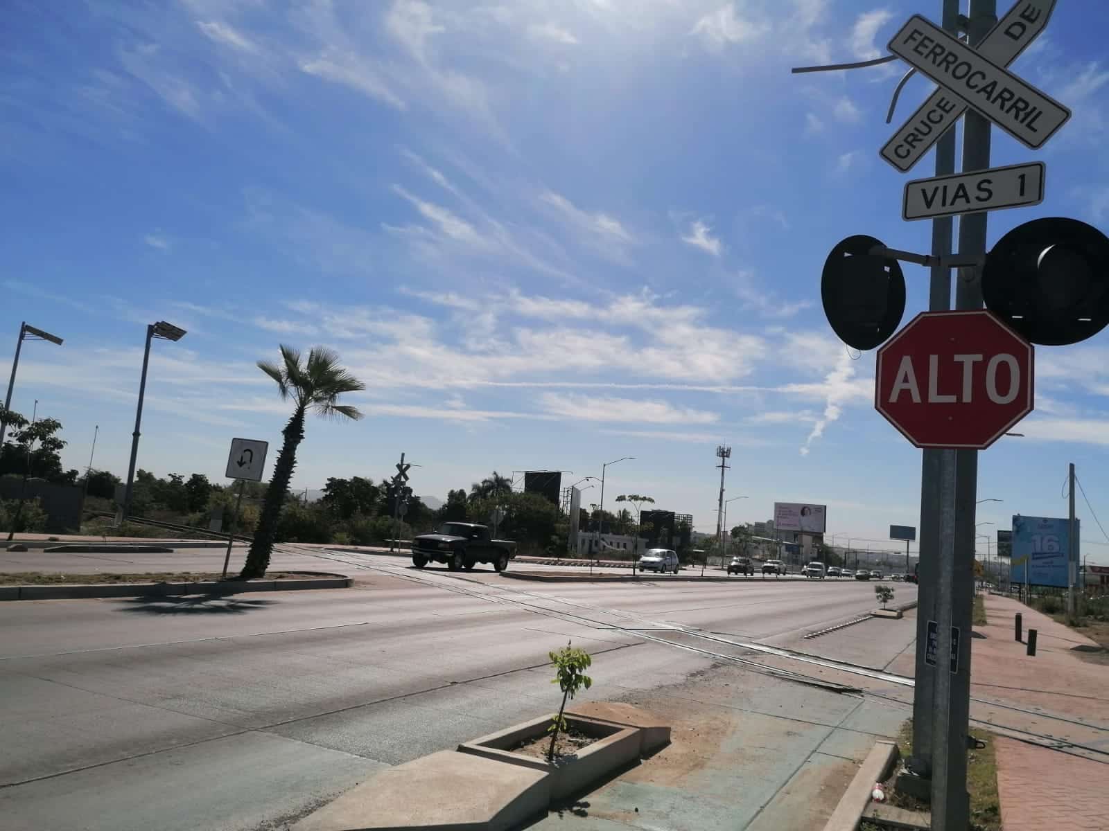 Cruce de las vías del tren en Culiacán