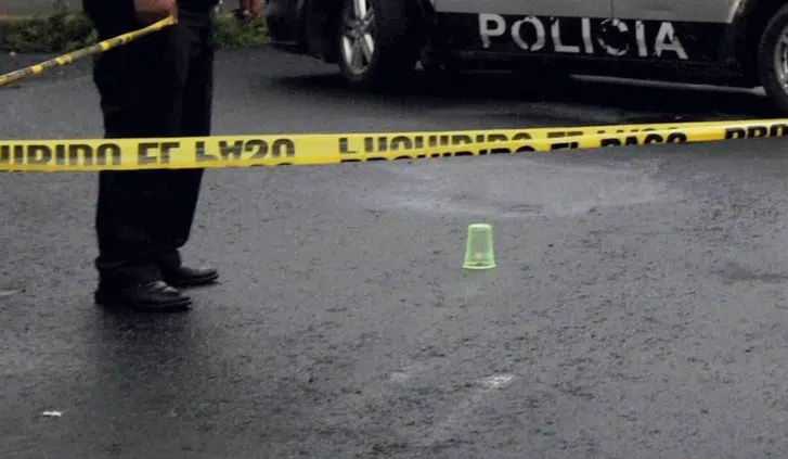Localizan 5 cuerpos sin vida en Villa Corona, Jalisco.