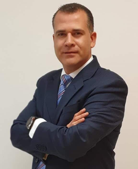 Ricardo Parra.