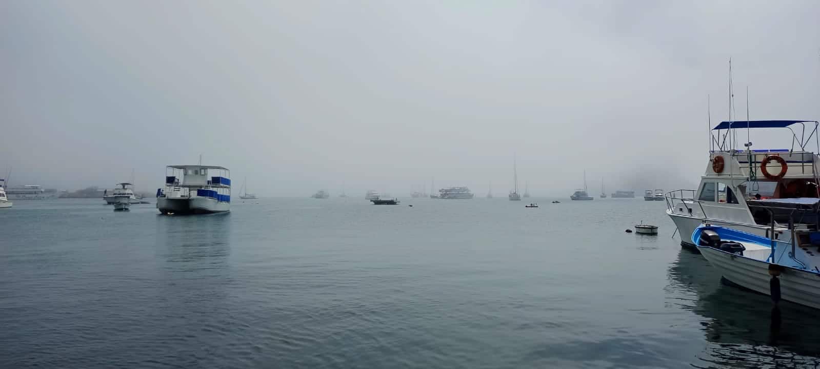 Embarcaciones en el puerto de Mazatlán