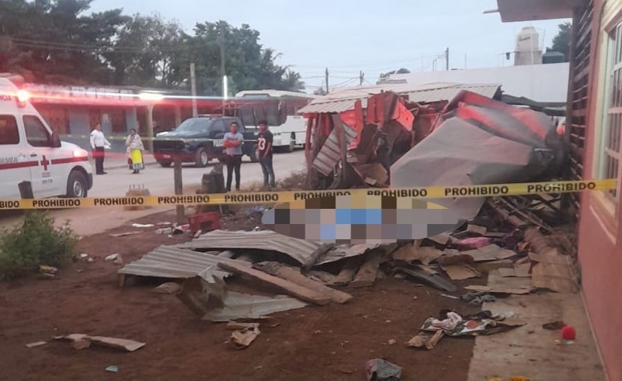 cinta amarilla delimitando accidente