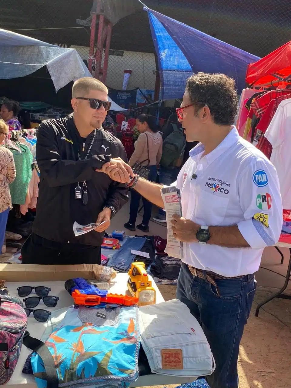 Recorrido de Juan Alfonso Mejía en la colonia Benito Juárez