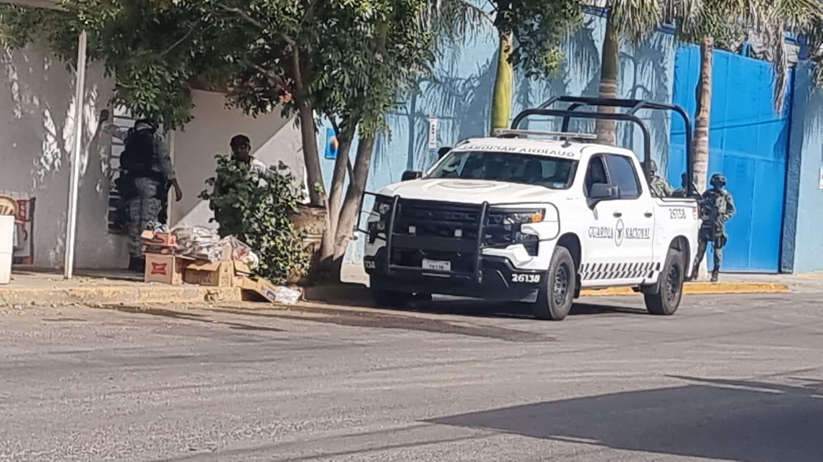 Guardia Nacional en operativo en bodega