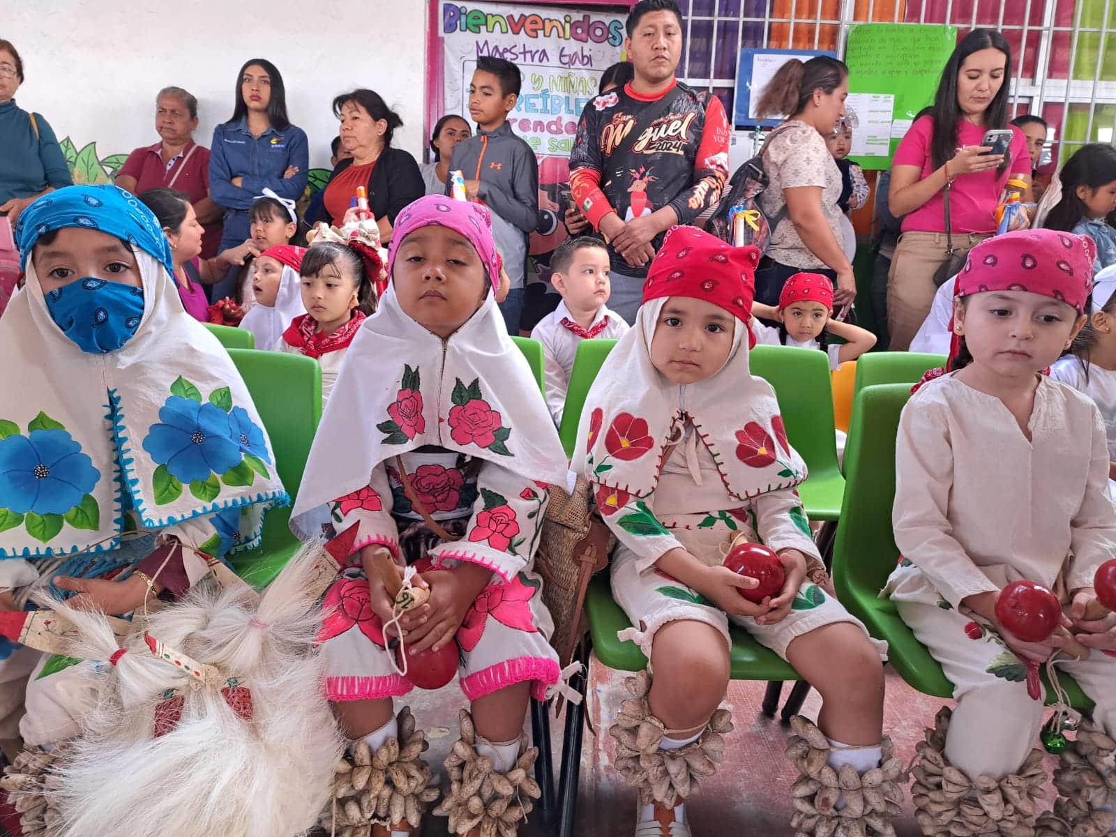 Festival yoreme realizado en el jardín de niños “Bertha Voon Glumer” de San Miguel Zapotitlán