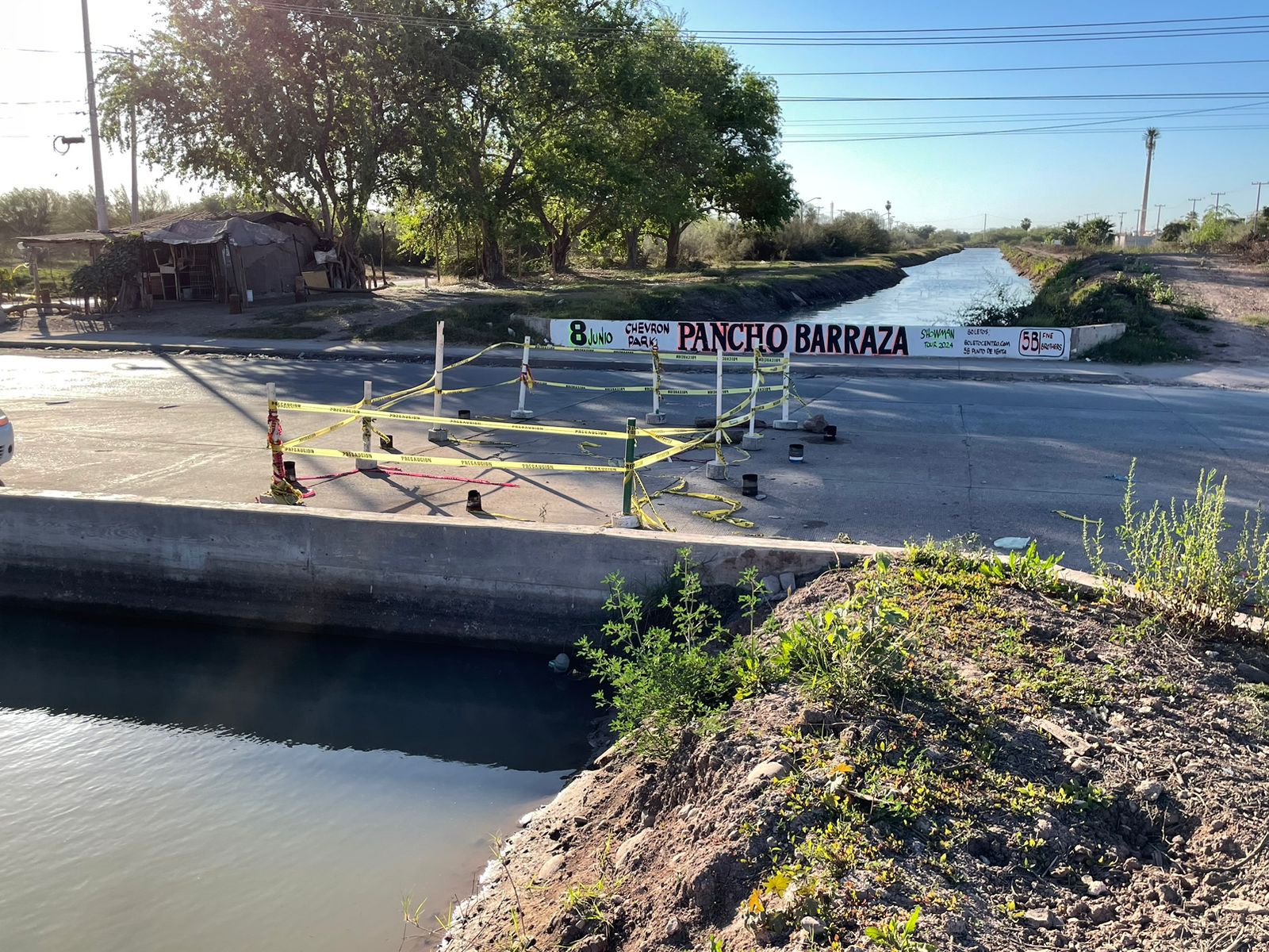 Zona acordonada sobre la calle Liverpool por el riesgo de colapso que presenta la losa de concreto