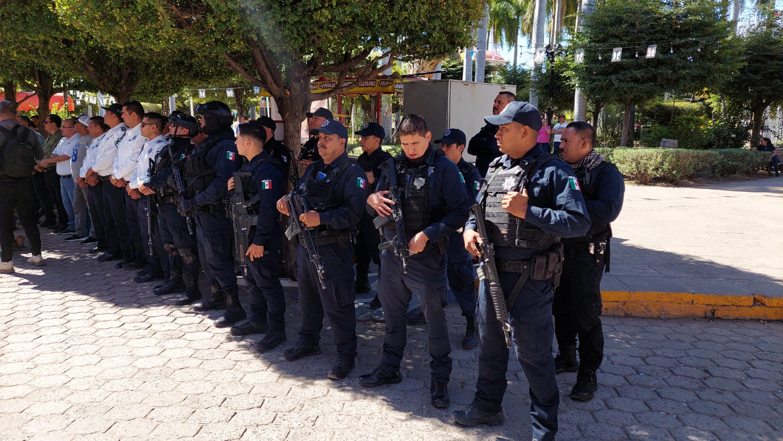 Dan banderazo en El Fuerte por inicio de operativo Semana Santa Segura 2024,