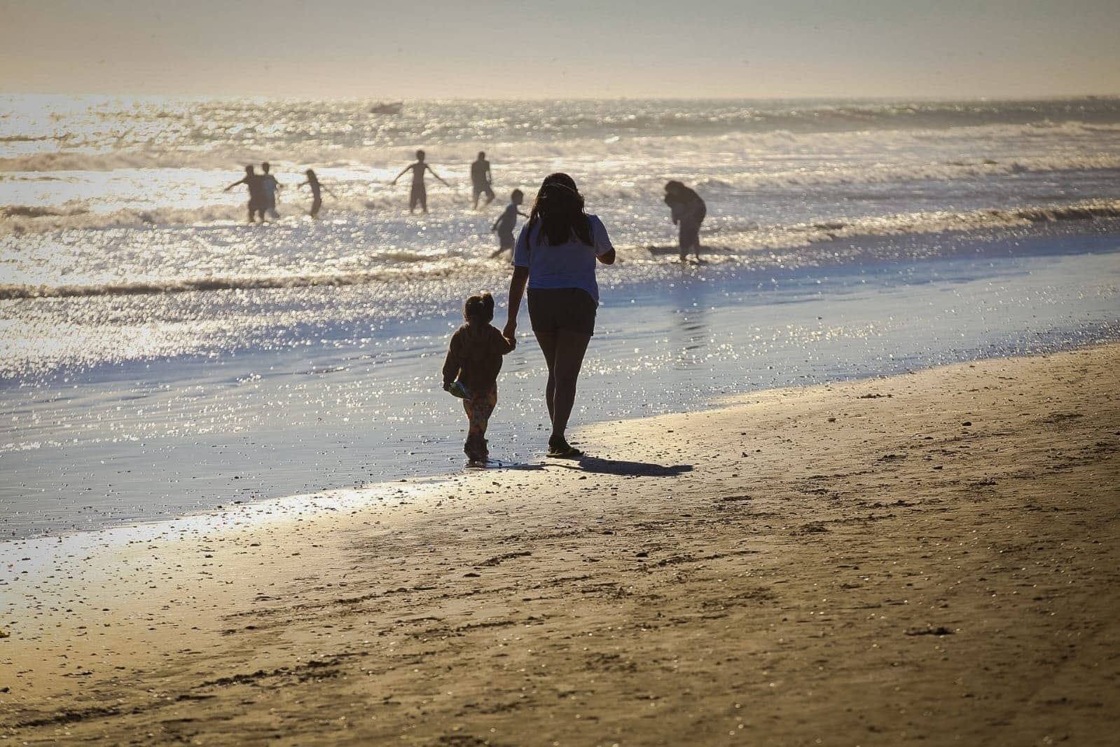 Familia en la playa