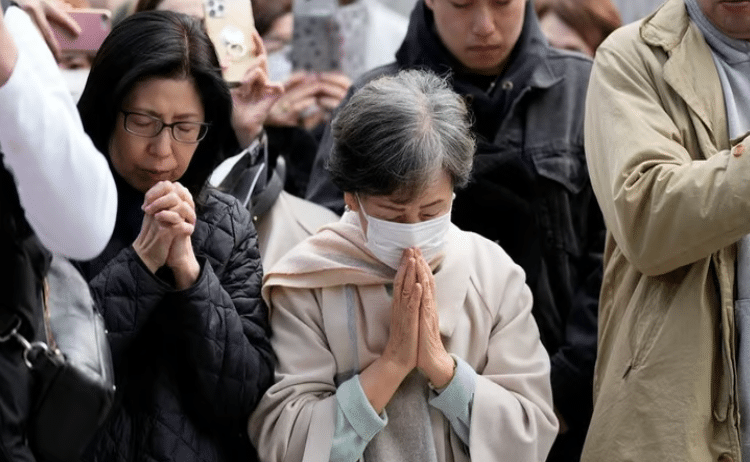 Rinden homenaje a víctimas de sismo y tsunami en Japón hace 13 años
