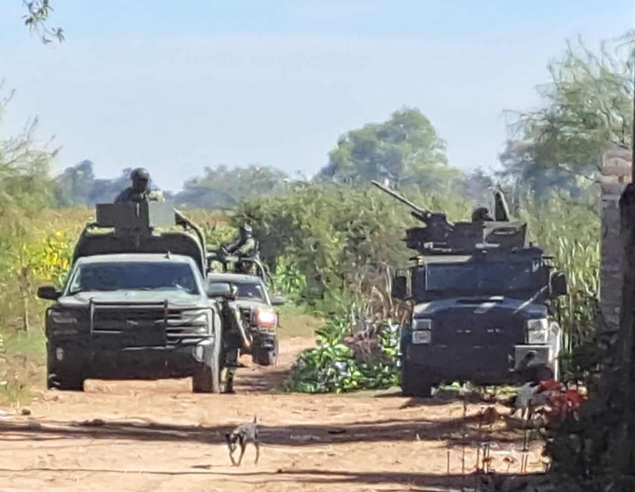 Ejercito Mexicano en calles de Guasave.