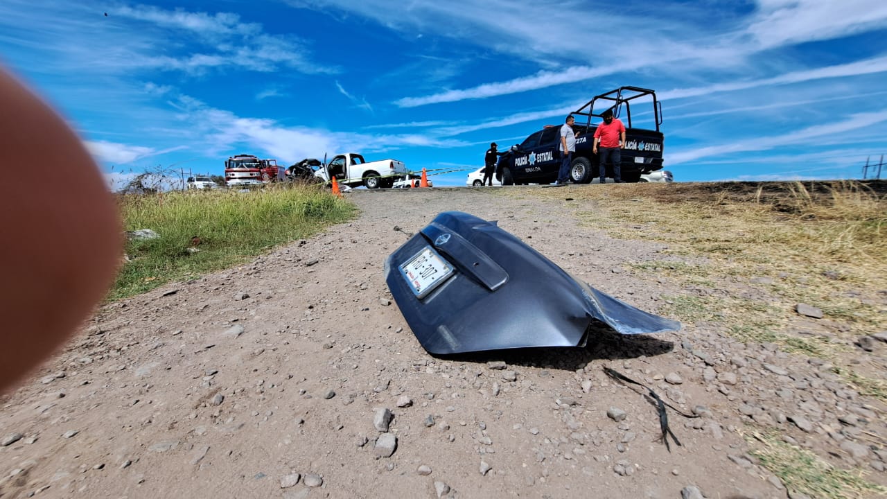 partes de la unidad automotriz accidentada