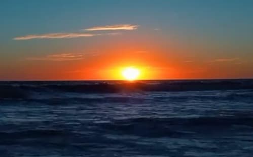 Atardecer en playa Las Glorias