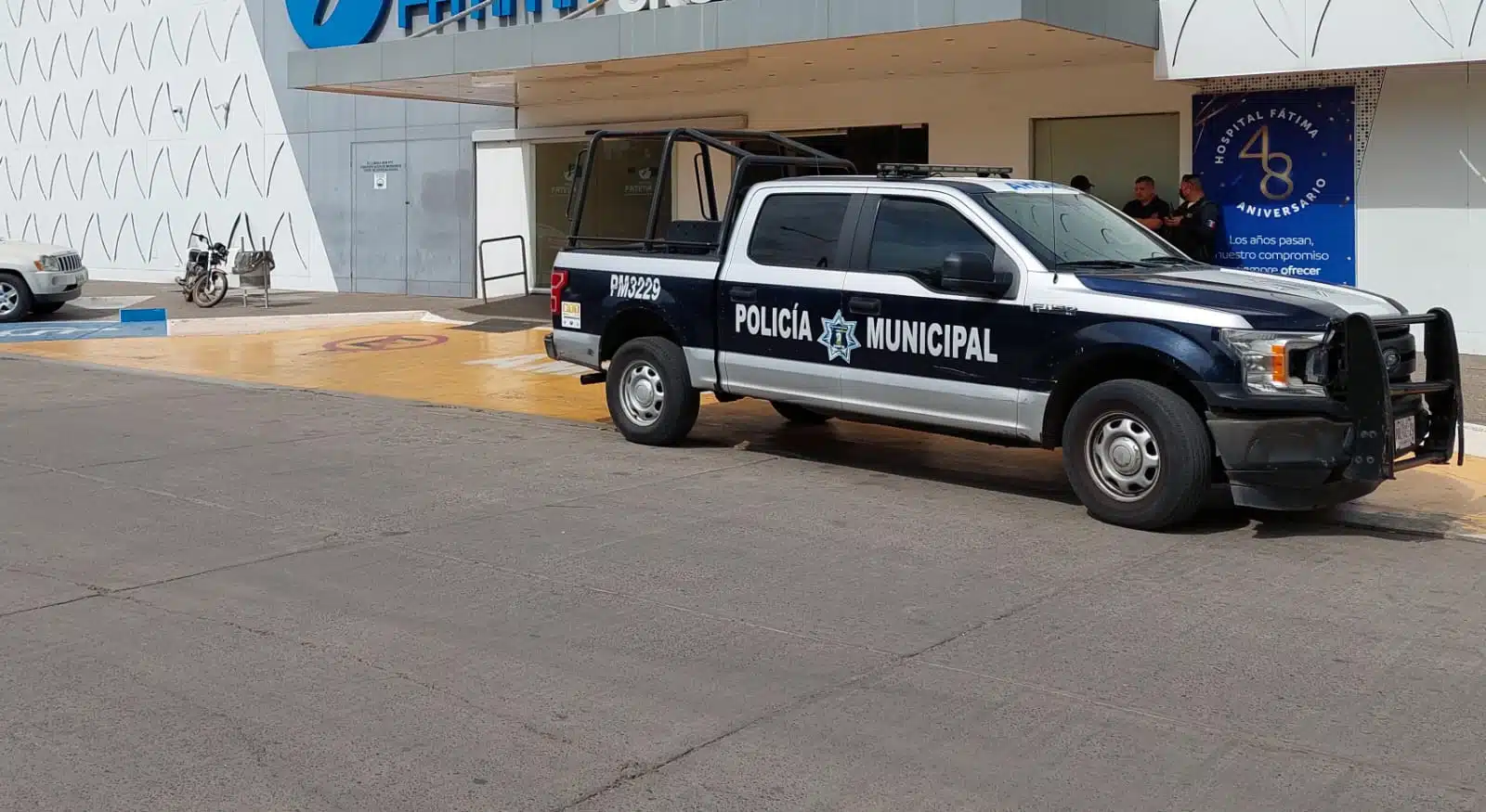 Policía Municipal en hospital privado