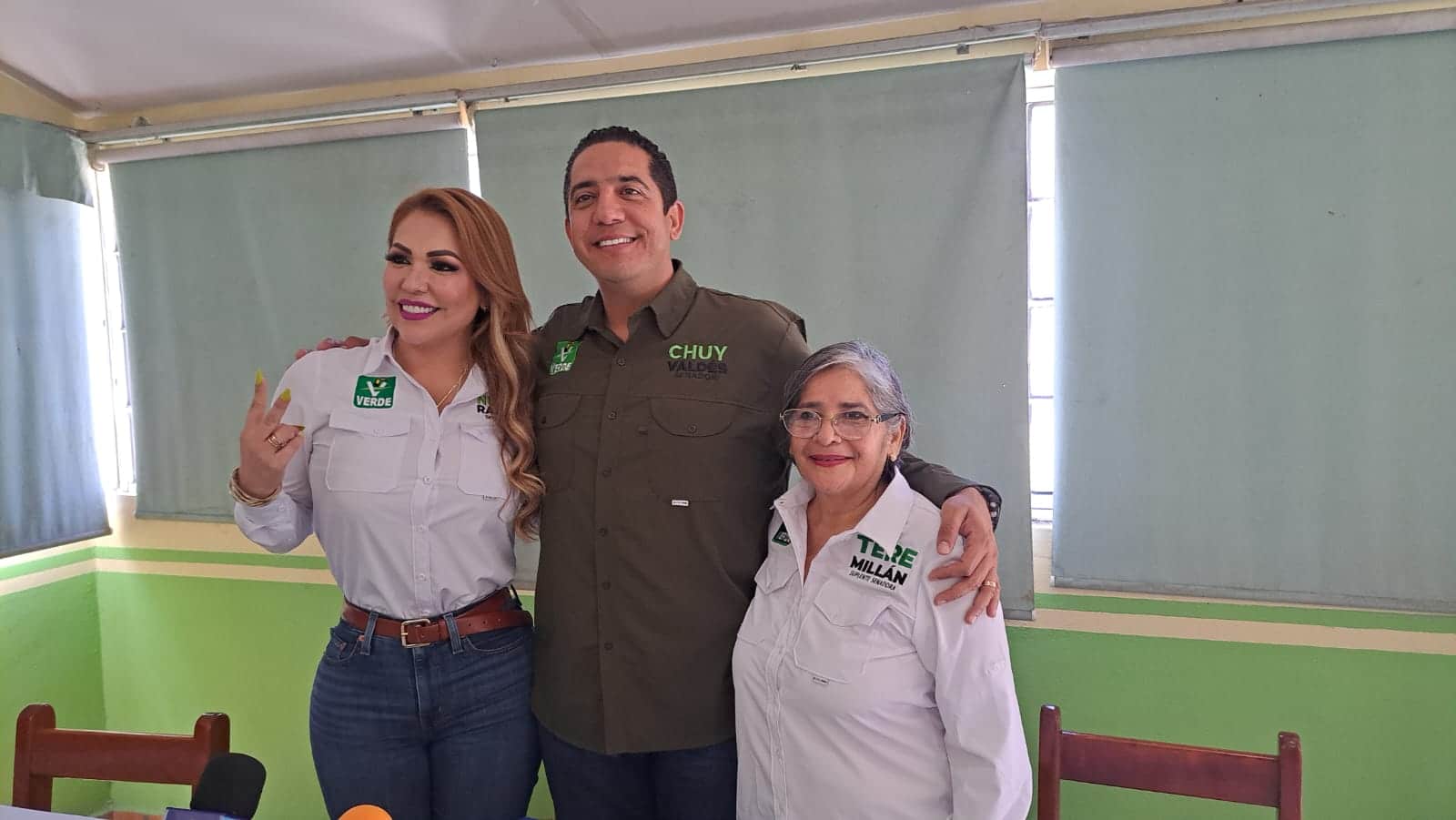Candidato al Senado por el Partido Verde Ecologista, Jesús Antonio Valdez Palazuelos en rueda de prensa