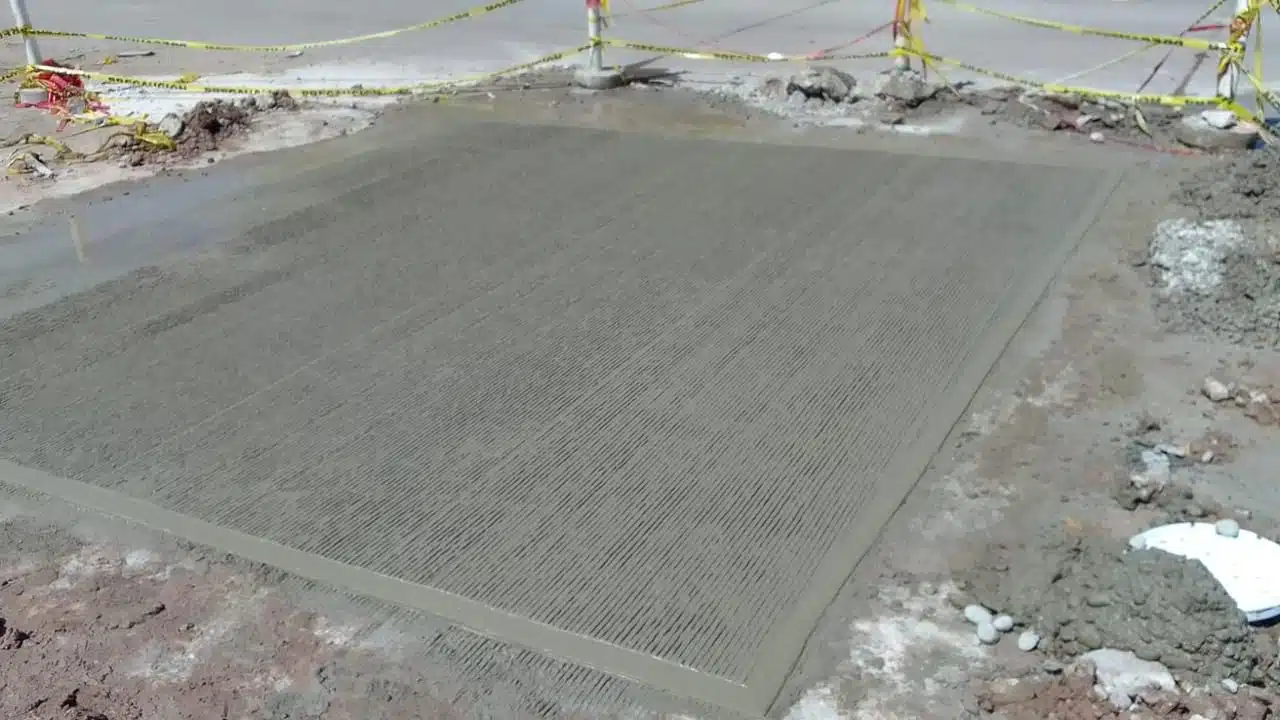 Concluyen trabajos de rehabilitación de la losa de concreto del puente Liverpool y Agustina Ramírez