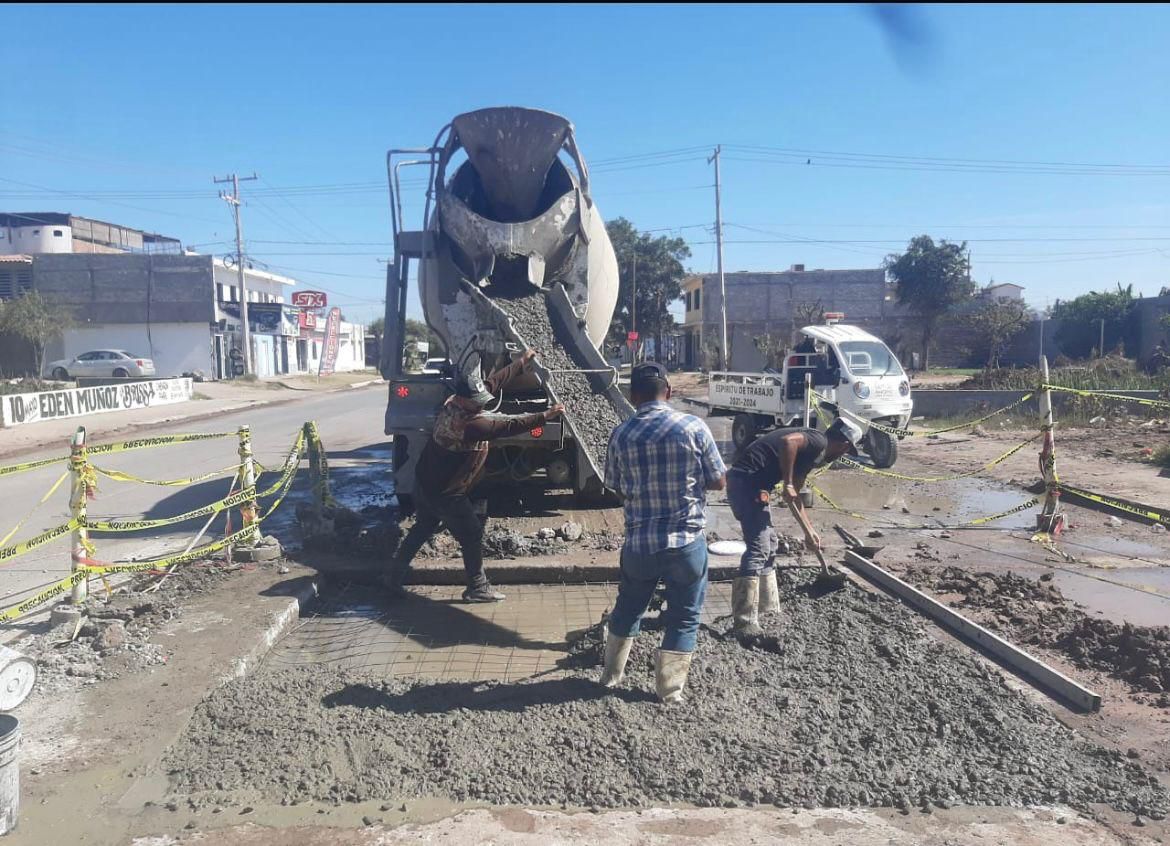 Concluyen trabajos de rehabilitación de la losa de concreto del puente Liverpool y Agustina Ramírez