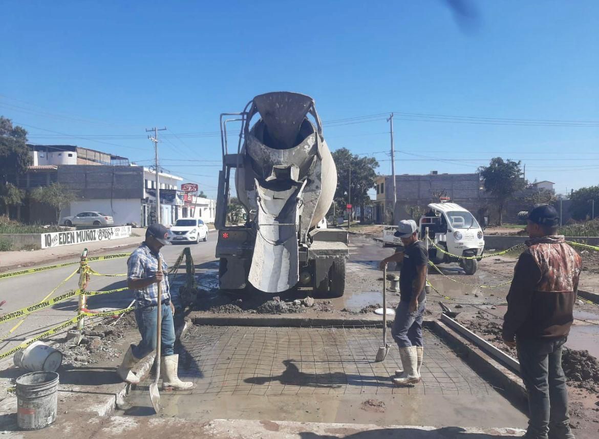 Concluyen trabajos de rehabilitación de la losa de concreto del puente Liverpool y Agustina Ramírez