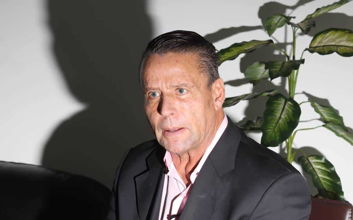 Alfredo Adame se lanza contra Ginny Hoffman por el caso de Héctor Parra