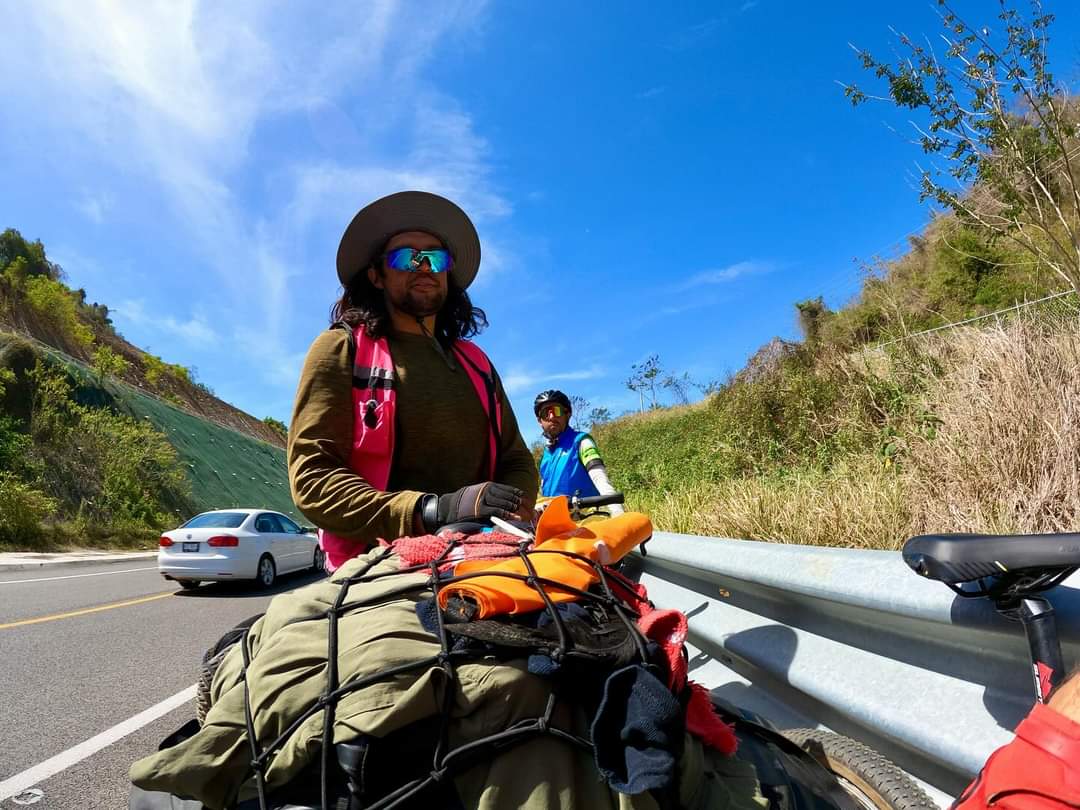 Amigo de Alfonso Ortega y él rumbo a Mazatlán
