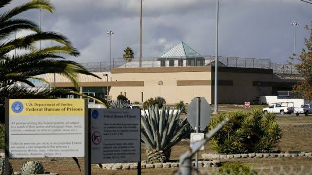 Anuncian cierre de prisión femenina en California; reportan abusos sexuales
